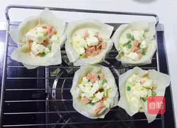 Illustration of how to make bacon and custard tarts 3