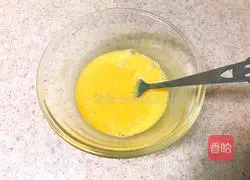 Illustration of how to make New Year's dessert - cream chocolate cookies 7