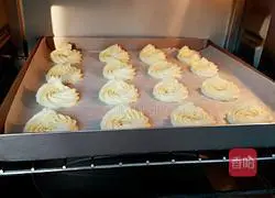 Illustration of how to make butter cookies 10