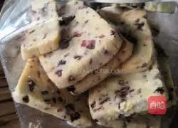 Illustration of how to make cranberry cookies 10