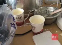 Illustration of how to make simple and delicious small cakes without salt, oil and water 7