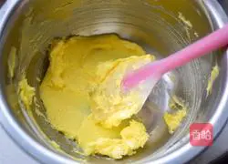 Illustration of how to make butter cookies (New Year's dessert) 2