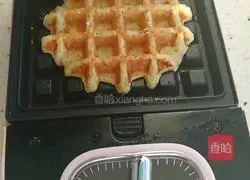 Illustration of how to make banana oatmeal cake 7