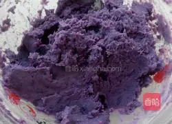 Illustration of how to make purple sweet potato toast 6