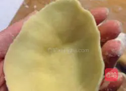 Illustration of how to make homemade egg tart crust 8