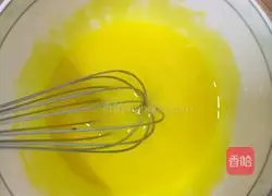 Illustration of how to make chiffon cake 4