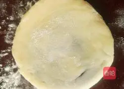 Illustration of how to make bean paste cake 13