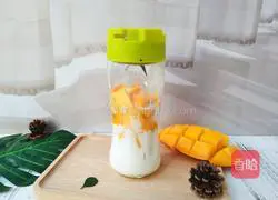 Illustration of how to make mango ice cream sandwich cookies 1