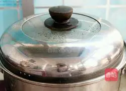 Illustration of how to make bean paste buns 18