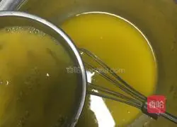 Illustration of how to make mushroom biscuits 3