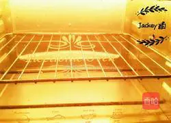 Illustration of how to make Portuguese egg tarts 6