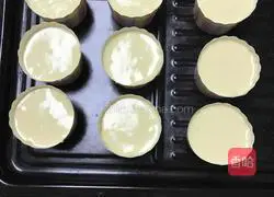 Illustration of how to make chiffon cup sesame cake 12