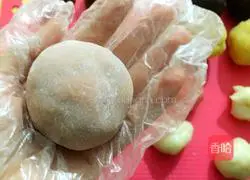 Illustration of how to make snowskin mooncakes 15