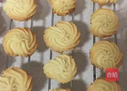 Illustration of how to make milk cookies 9