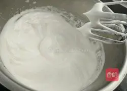 Spinach Chiffon Cake Recipe Illustration 9