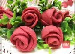 Illustration of how to make rose cookies 23