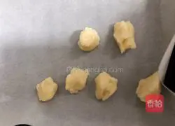 Illustration of how to make shortbread cookies 3