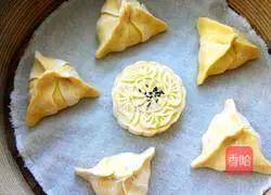 Illustration of how to make pumpkin noodle walnut brown sugar buns 20