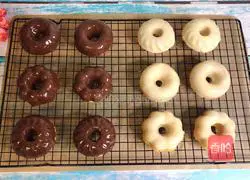 Strawberry Sweet Illustration of how to make a circle 16