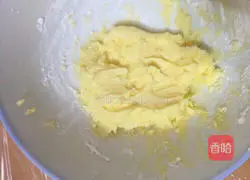 Illustration of how to make buttery milk biscuits 3