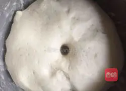 Illustration of how to make red bean paste buns 6