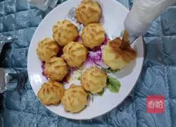 Illustration of how to make puffs 16