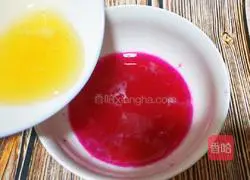 Illustration of how to make dragon fruit pure yogurt mousse 14