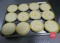 Illustration of how to make egg tarts without whipping cream 9