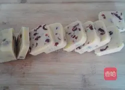 Illustration of how to make cranberry cookies 7