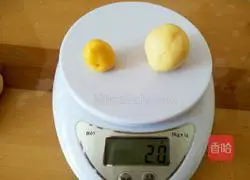 Illustration of how to make flower cookies 13