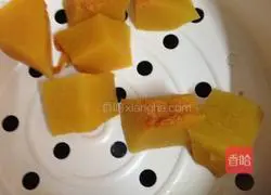 Illustration of how to make pumpkin cake 1