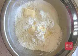 Illustration of homemade egg tart crust 2