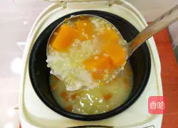 Illustration of how to make glutinous rice and pumpkin porridge 6