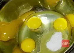 Illustration of how to make original cup cake 1