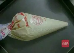 Illustration of how to make crispy puffs 5