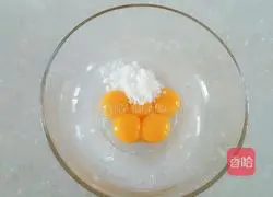 Illustration of how to make eight-inch chiffon cake 9