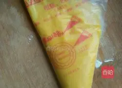 Illustration of how to make cupcakes 7