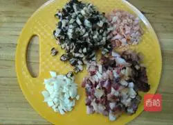 Illustration of how to make Hong Kong-style glutinous rice 5