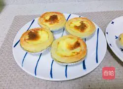 Illustration of how to make original milk-flavored egg tart 4