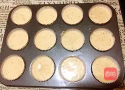 Chocolate Cupcake Recipe Illustration 10