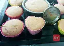 Illustration of how to make dragon fruit cake 15