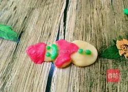  Illustration of how to make colorful cane biscuits 17