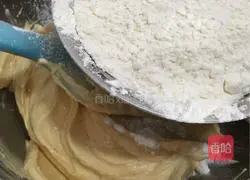 Illustration of how to make peanut butter margarita cookies 8