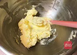 Illustration of how to make New Year's dessert - cream chocolate cookies 6