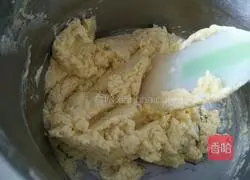 Illustration of how to make Christmas tree cookies 4