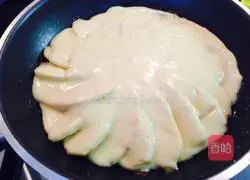 Apple Caramel Cake Pie Recipe Illustration 7