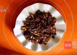 Amber Walnut Recipe Illustration 3