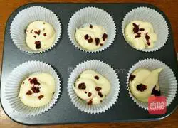 Cranberry Chiffon Cake Recipe Illustration 9