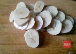 Illustration of how to make banana pie 5