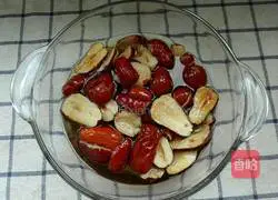 Walnut and red date cake recipe 1